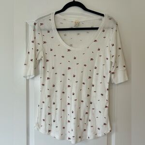 NWOT 7th Ray Floral Top